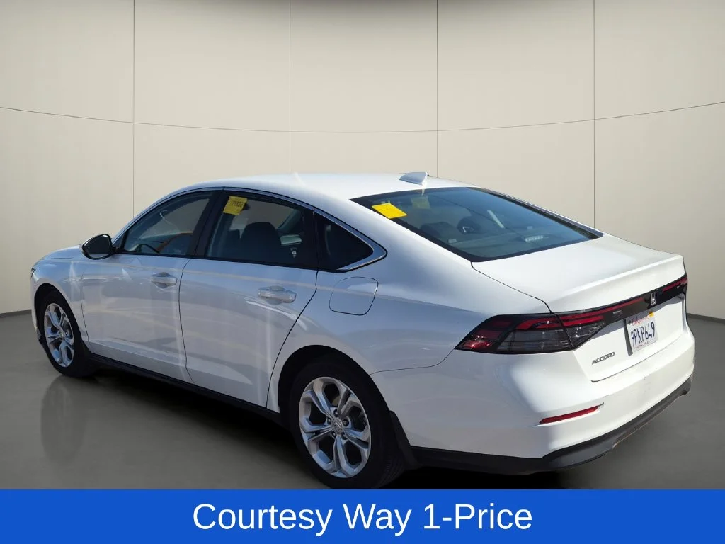 Used 2024 White Honda LX image 6