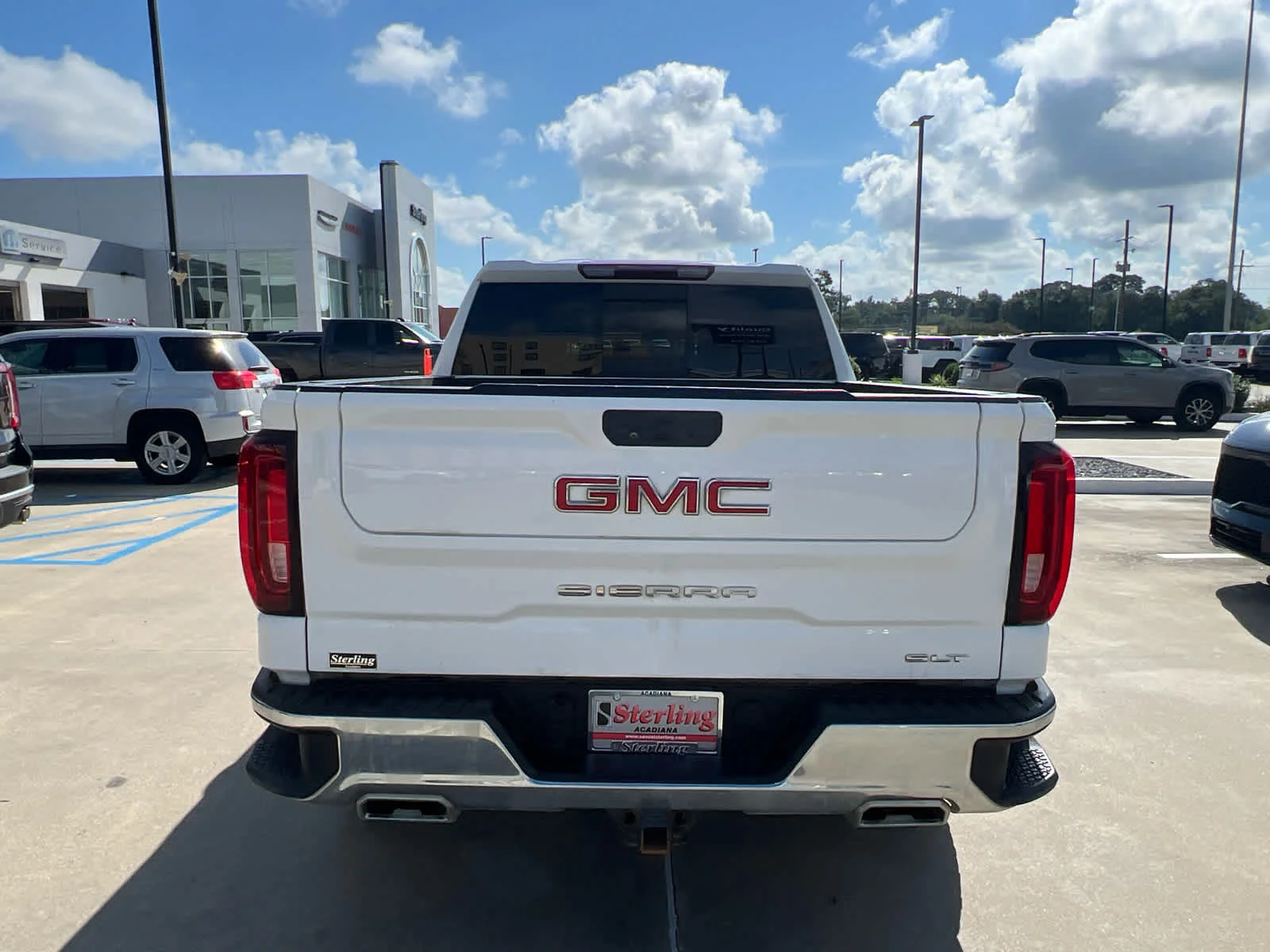 Used 2021 SUMMIT WHITE GMC SLT image 4