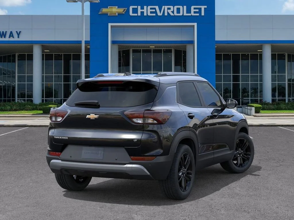 New 2026 Mosaic Black Metallic Chevrolet LT image 4