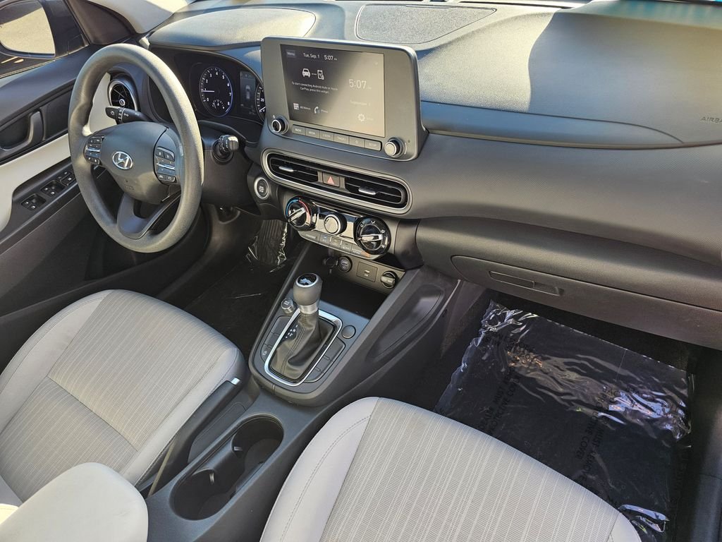 2023 Hyundai Kona SEL - Photo 9