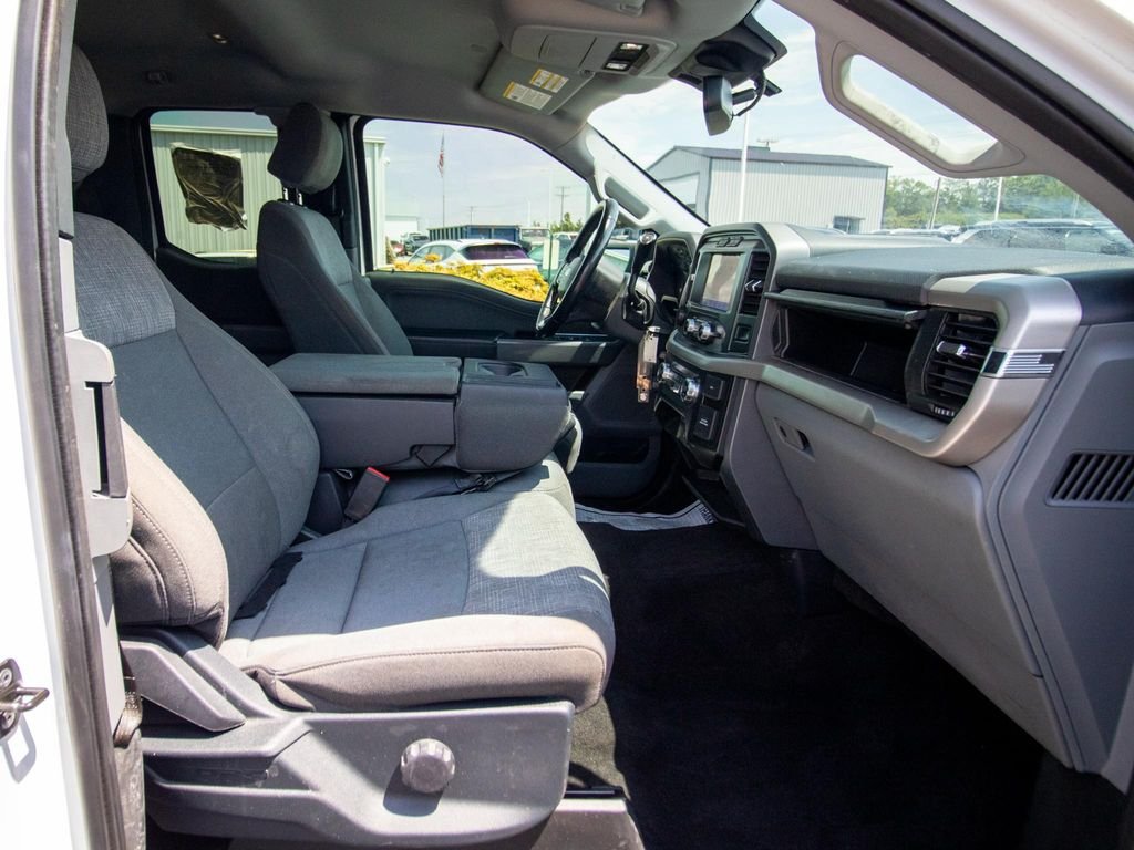 Used 2021 White Ford XLT image 15