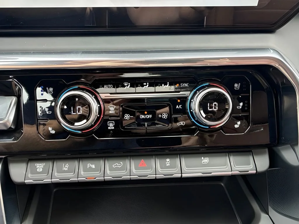 New 2026 Sterling Metallic GMC Denali Ultimate DRW image 21