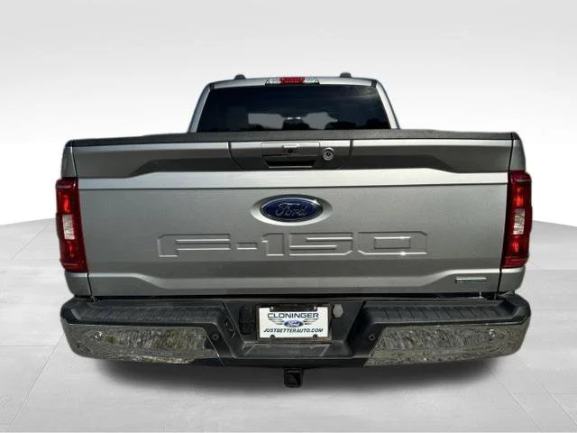 Used 2023 Silver Ford XLT image 6