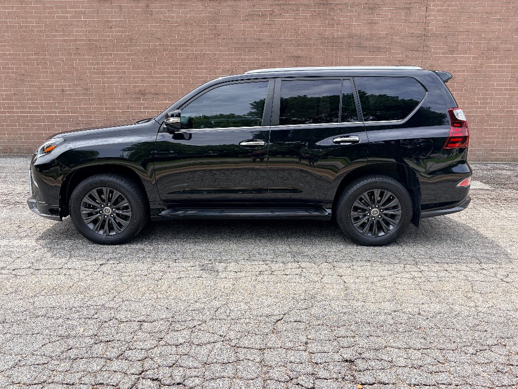 Used 2021 Black Onyx Lexus Premium image 2