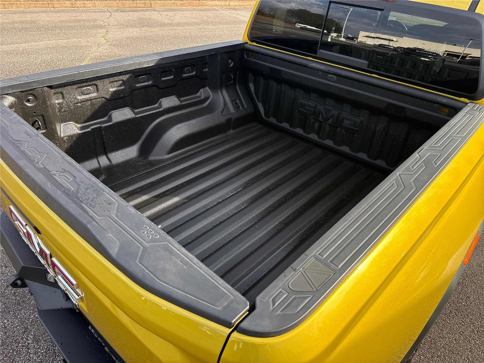 2024 GMC Canyon AT4 - Photo 31