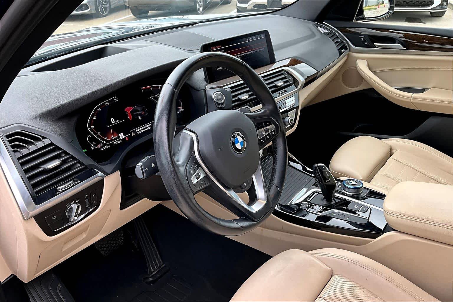 Used 2021 Phytonic Blue Metallic BMW xDrive30i image 18