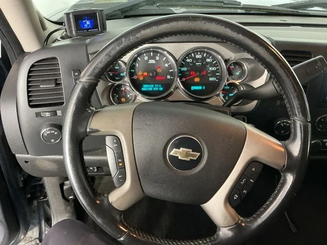 Used 2009 Black Chevrolet Work Truck image 10