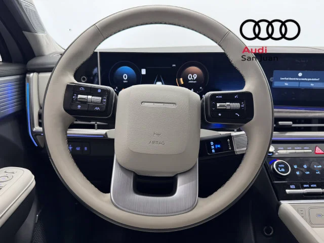 Used 2025 Silver Hyundai Calligraphy image 24