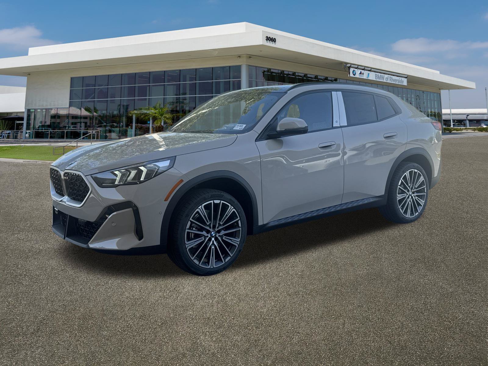 New 2027 Dune Grey Metallic BMW xDrive28i image 5