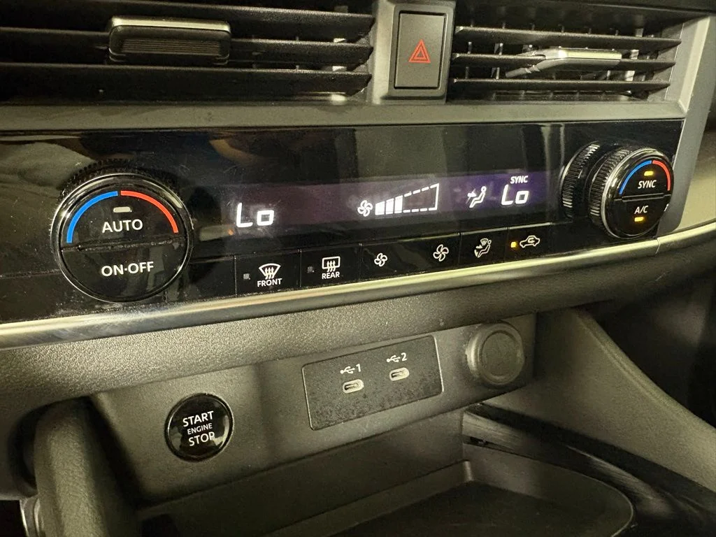 Used 2024 Gray Nissan SV image 30