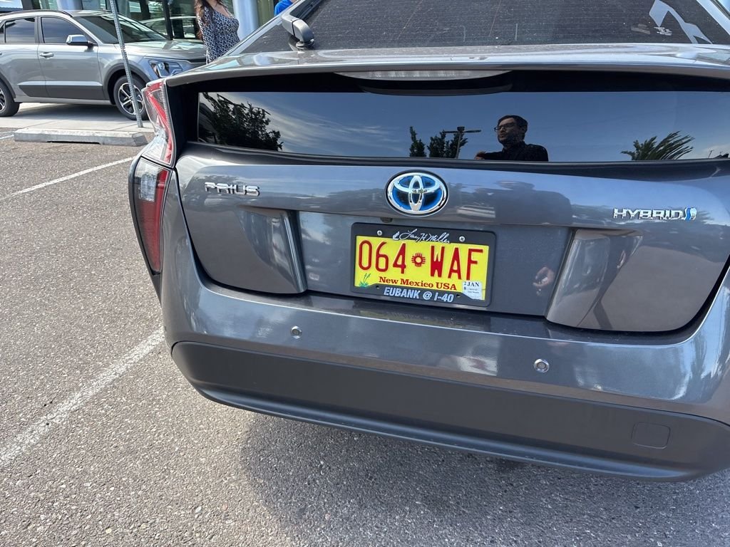Used 2018 Gray Toyota Two image 20