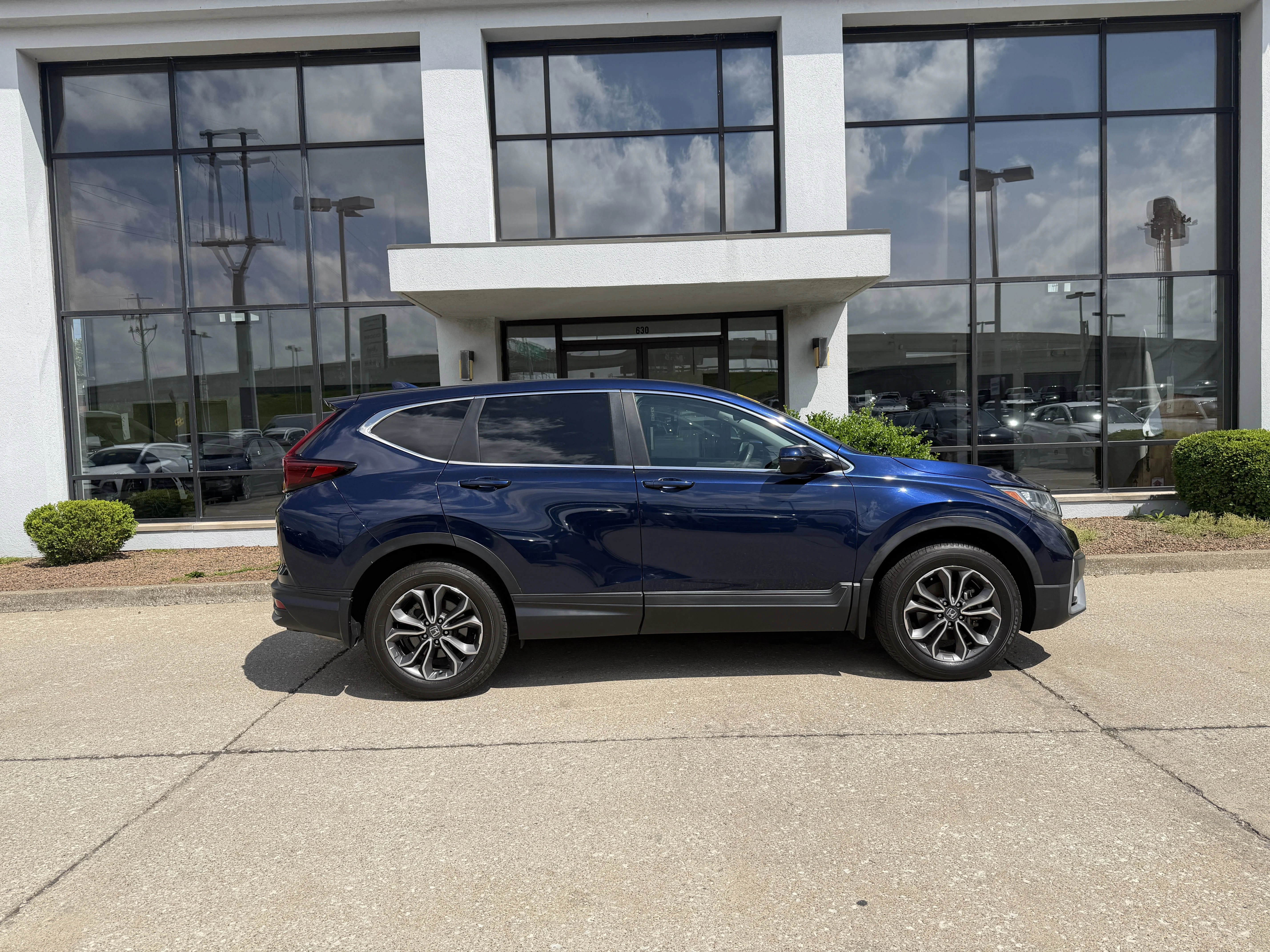 Used 2020 Aegean Blue Metallic Honda EX image 3