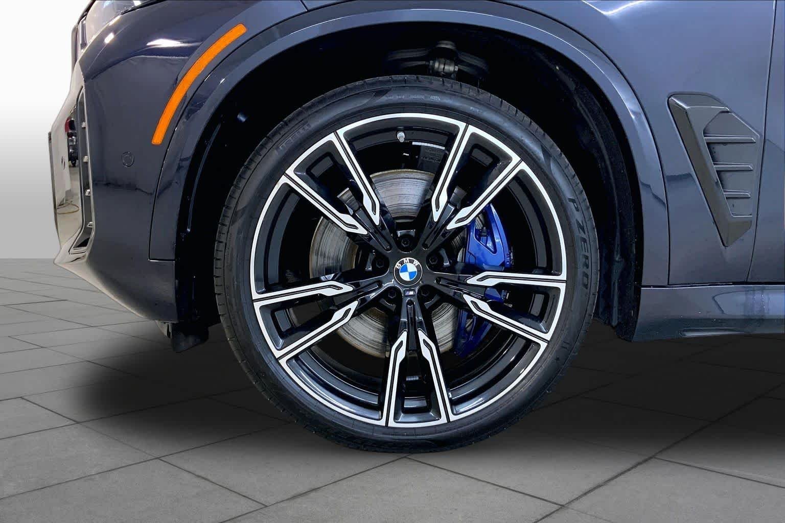 Certified Used 2026 Carbon Black Metallic BMW M60i image 10