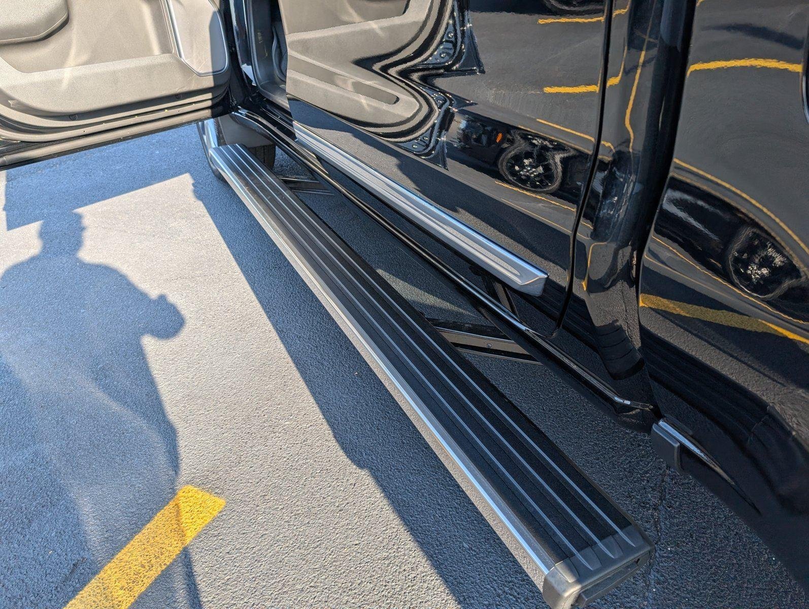 New 2026 Black Chevrolet High Country image 10
