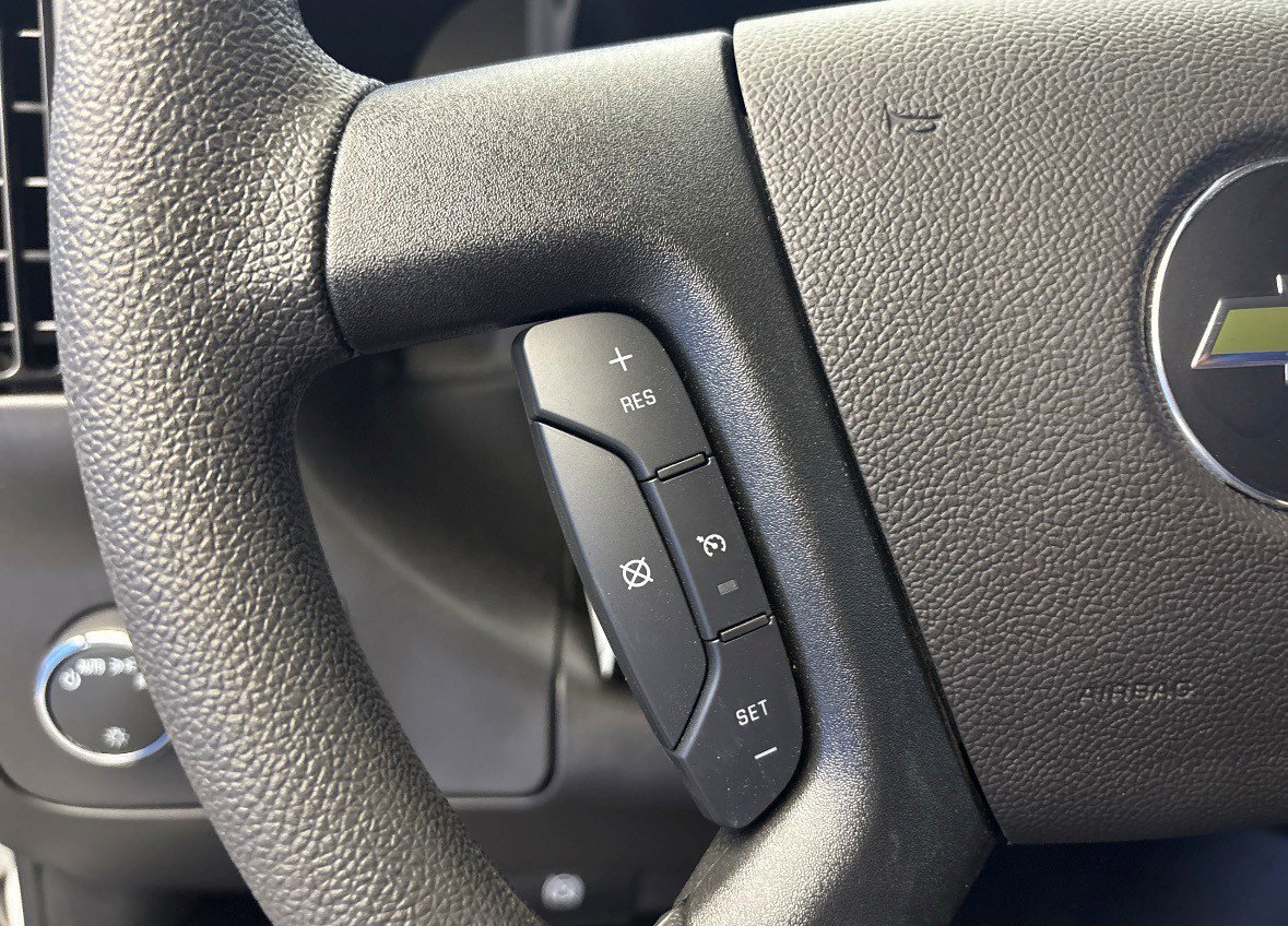 2025 Chevrolet Express Passenger LS - Photo 14
