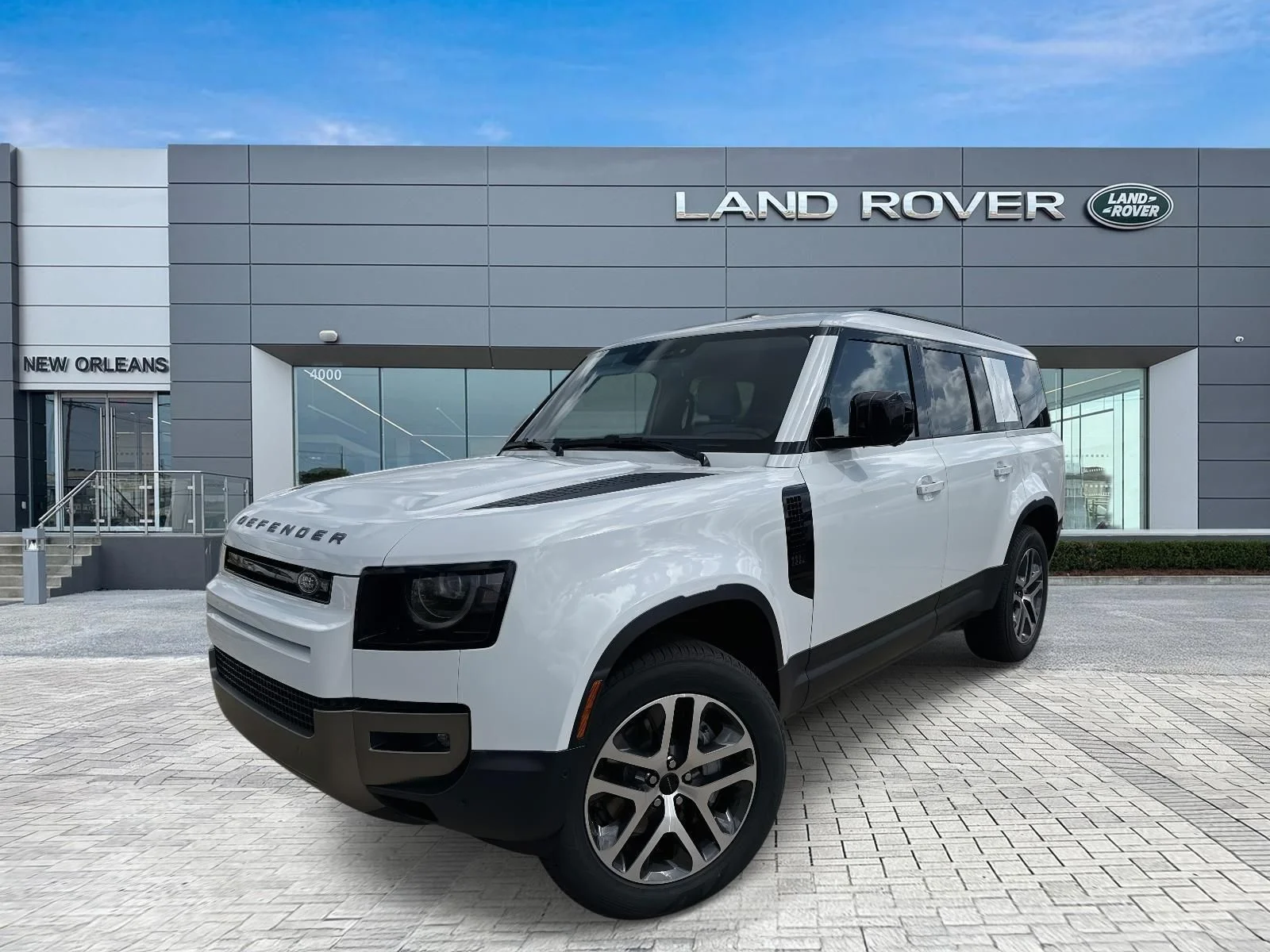 2026 Land Rover Defender 130 S P300's photo