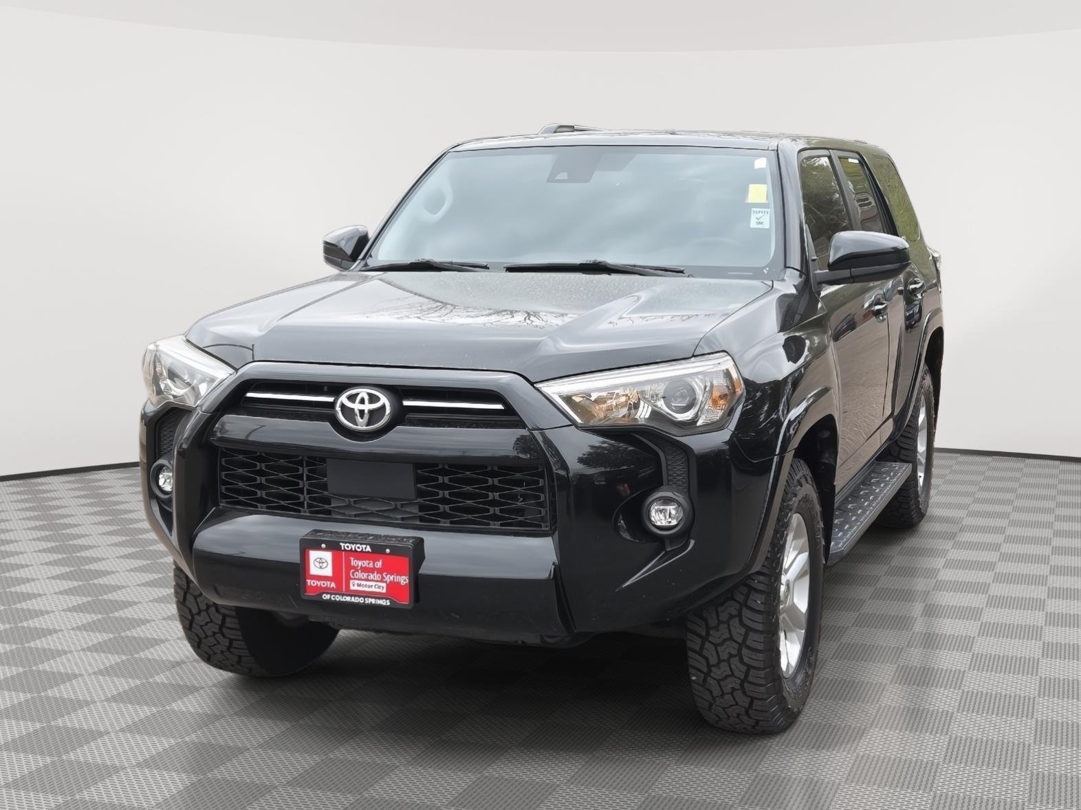 Used 2021 Midnight Black Metallic Toyota SR5 image 5