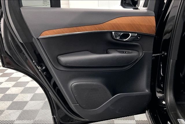 2021 Volvo XC90 Momentum - Photo 23
