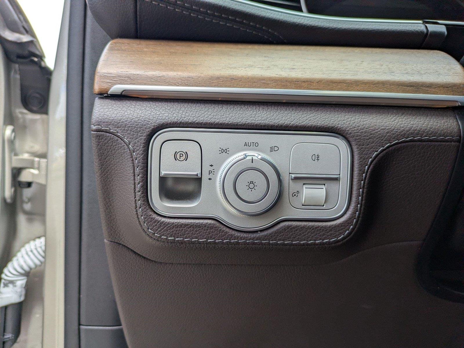Used 2022 Mojave Silver Metallic Mercedes-Benz GLE 350 image 16