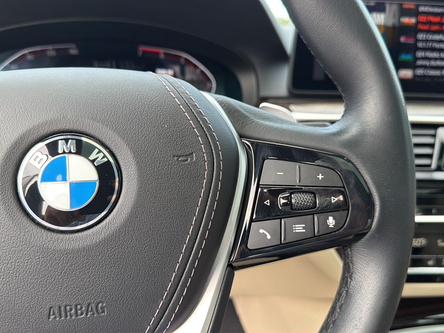 Used 2023 Black Sapphire Metallic BMW 530i image 21