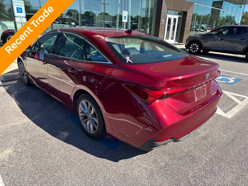 Used 2020 Red Toyota XLE image 4