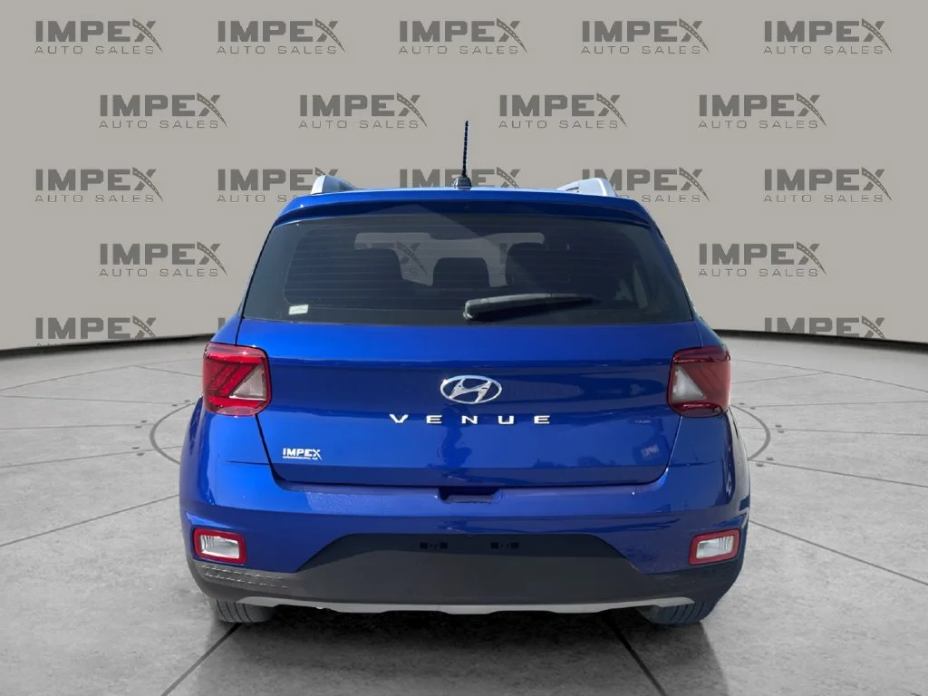 Used 2024 Blue Hyundai Limited image 4
