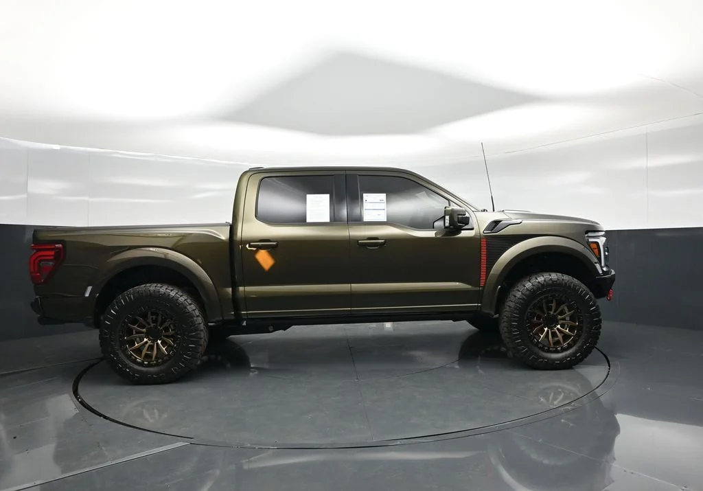 Certified Used 2025 Green Ford Raptor image 27