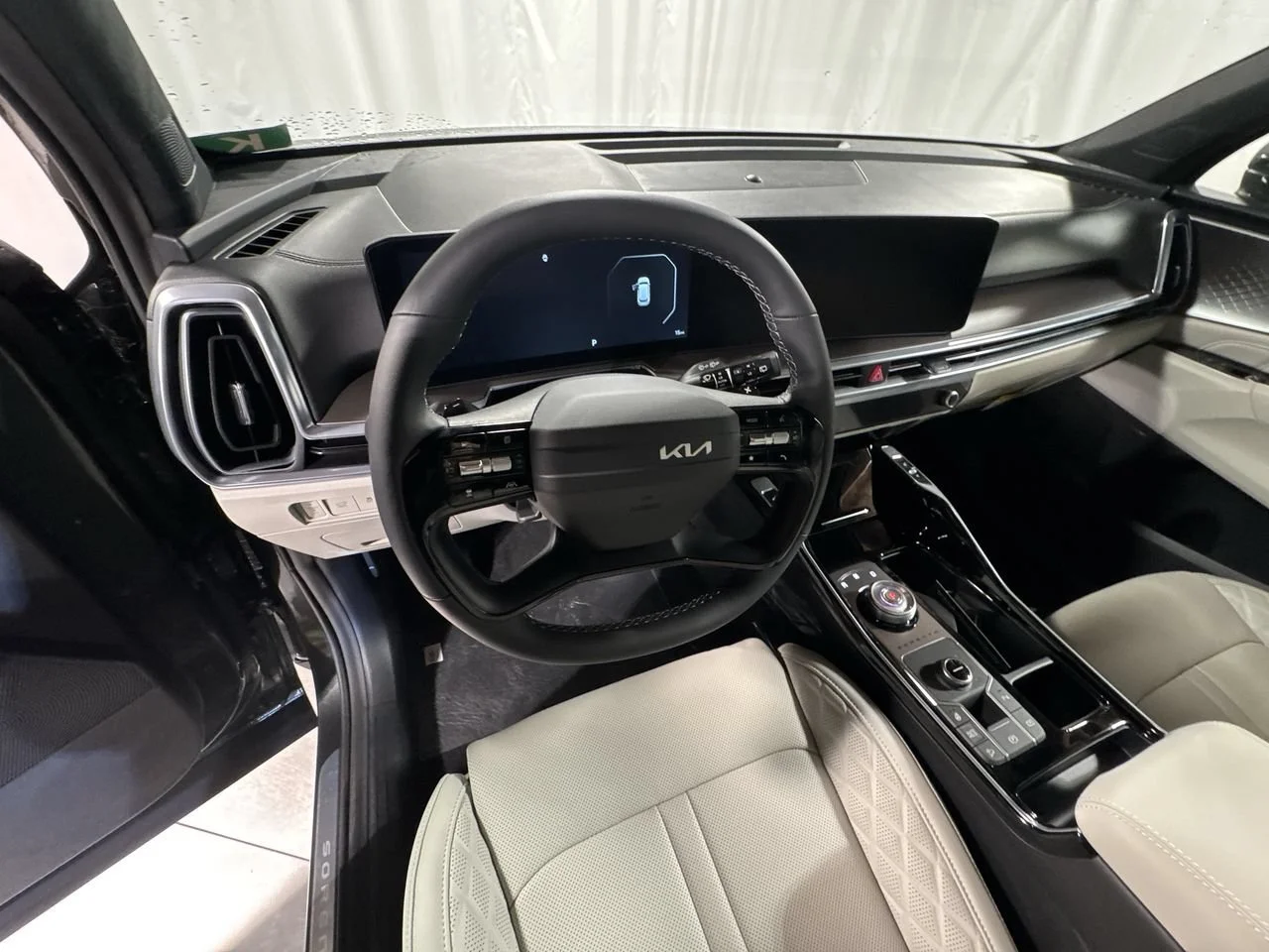 New 2026 Snow White Pearl Kia X-Line SX Prestige image 3