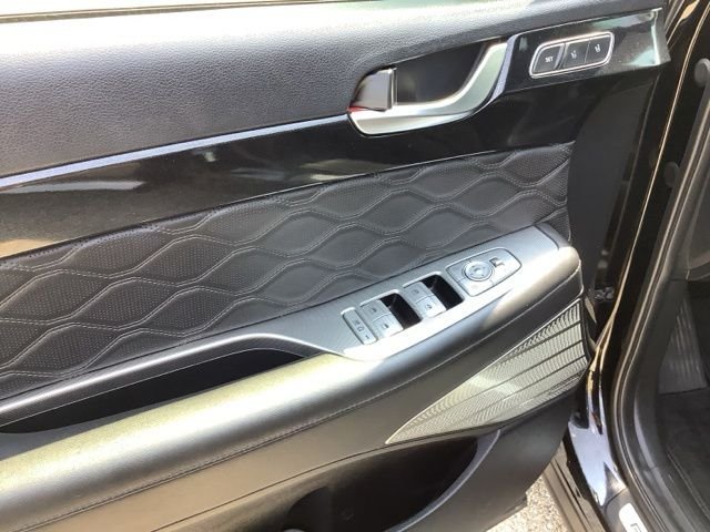 Used 2022 Abyss Black Hyundai Calligraphy image 17