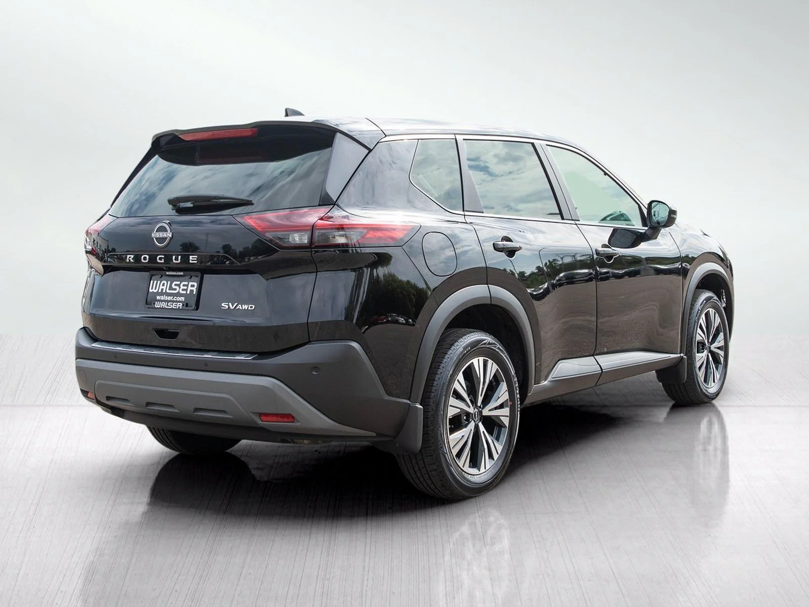 Used 2022 Super Black Nissan SV image 6