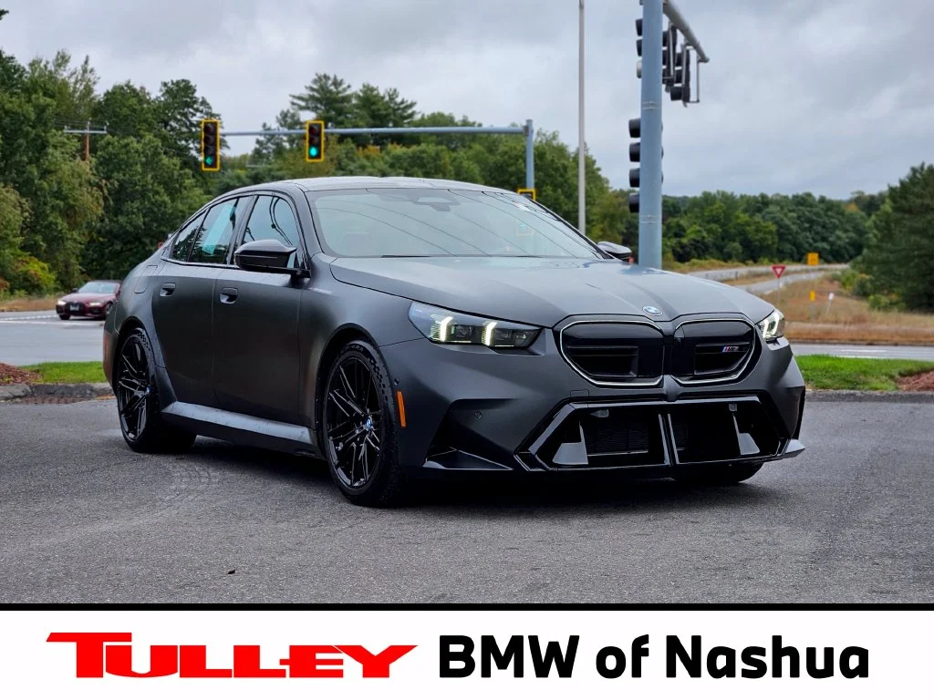 2025 BMW M5