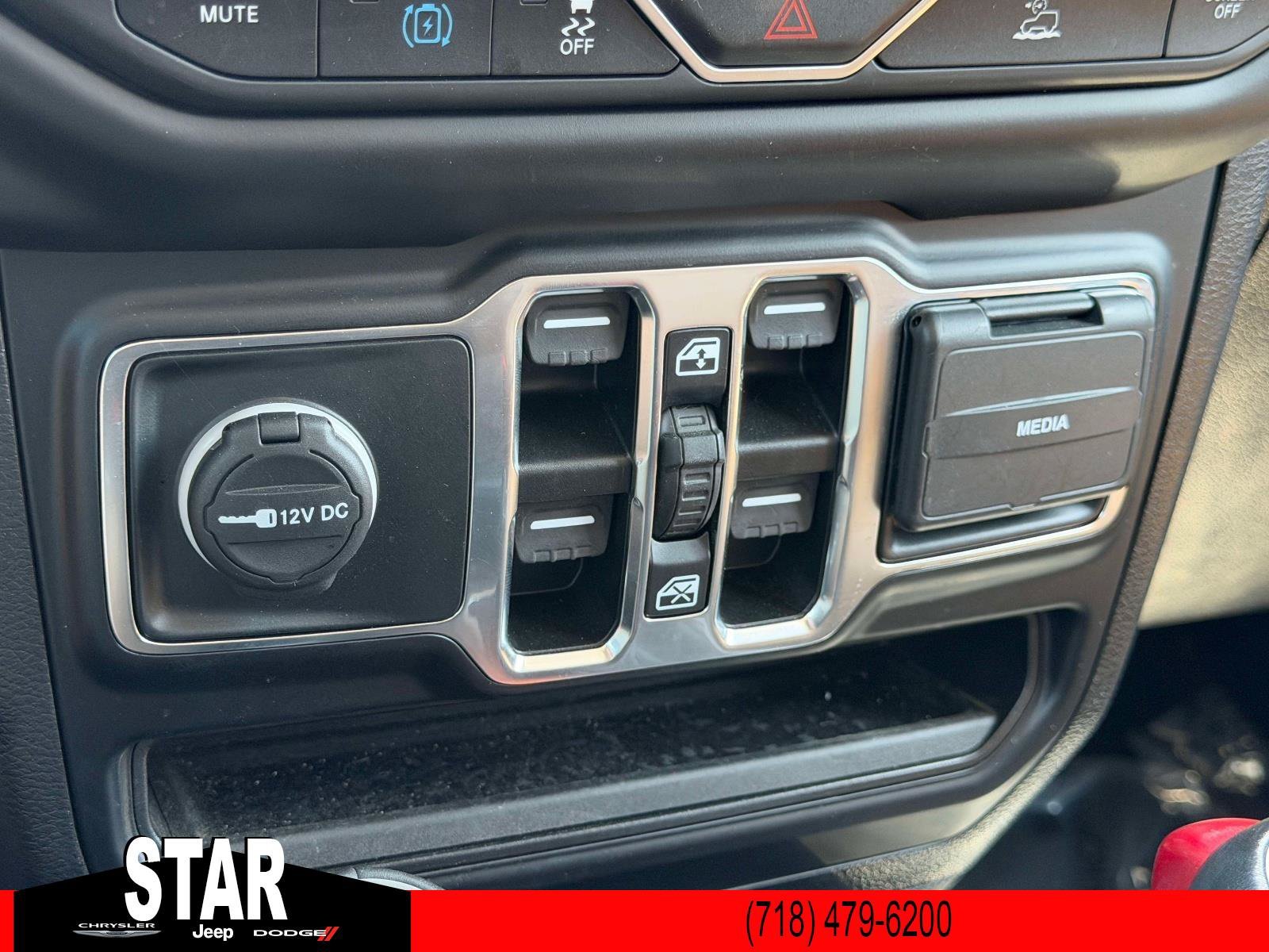 Used 2023 Bright White Clearcoat Jeep Sahara image 30