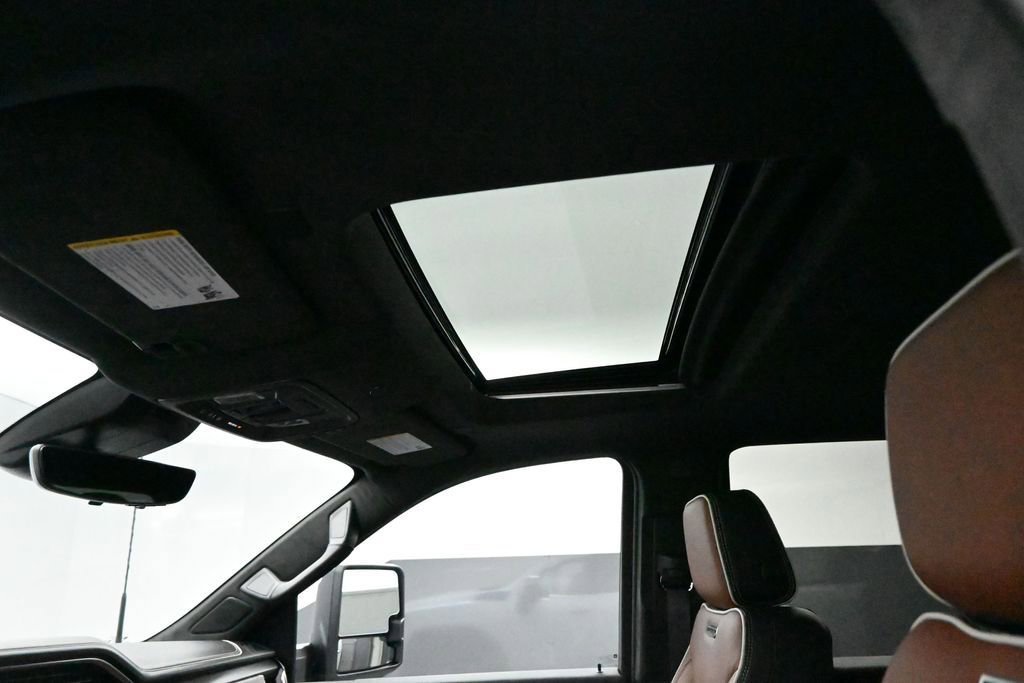 2026 GMC Sierra 3500HD Denali Ultimate - Photo 15