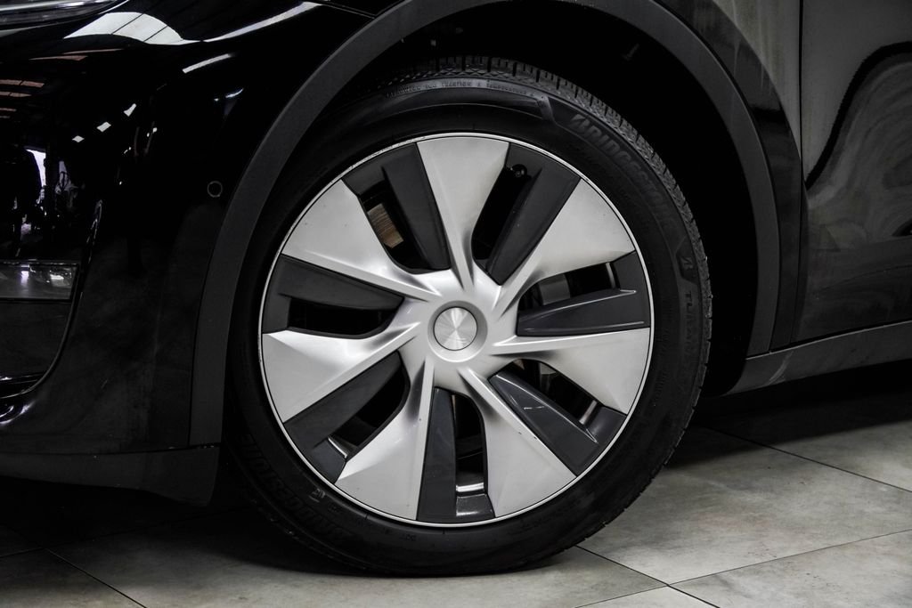 Used 2022 Black Tesla Long Range image 3