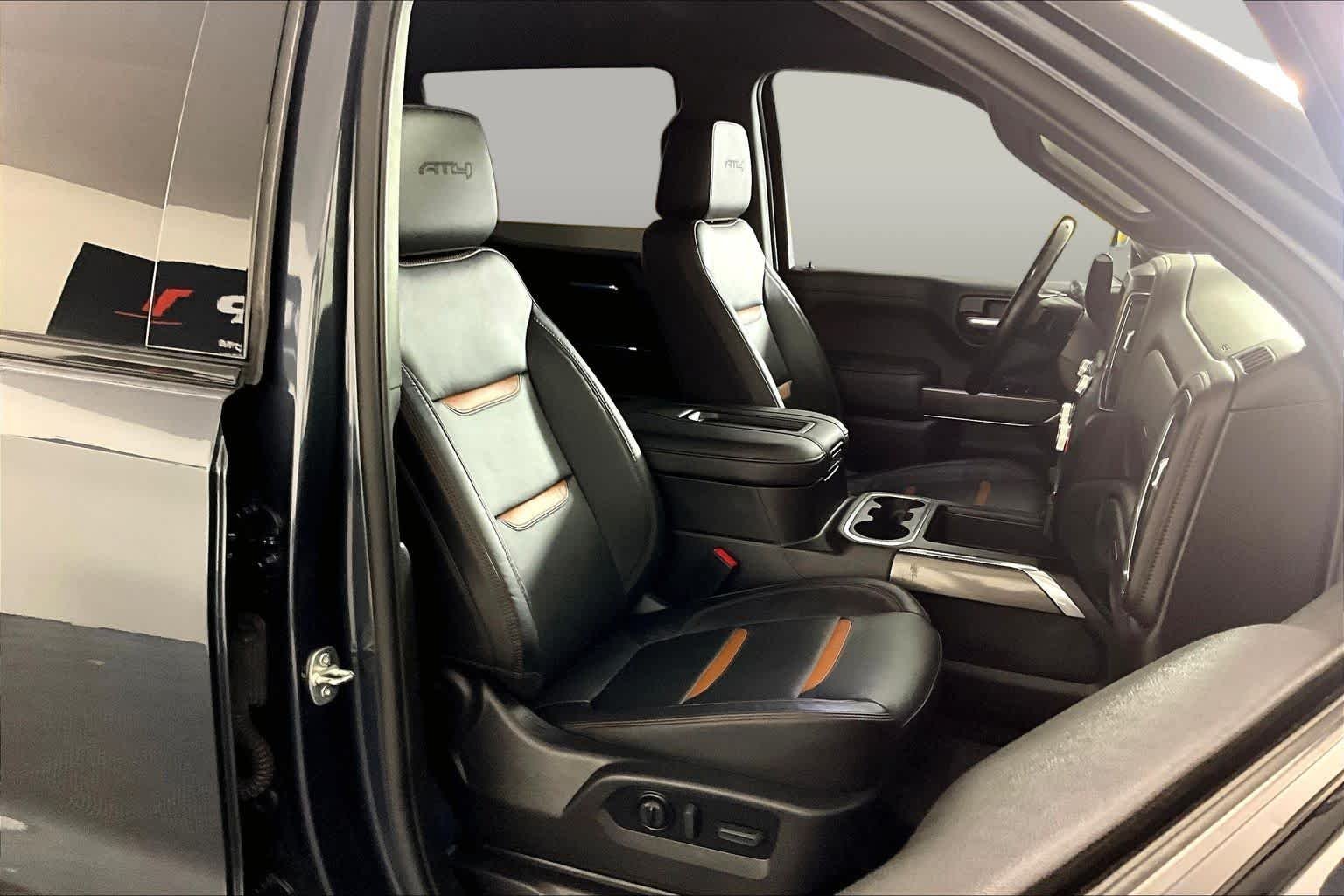 Used 2021 DARK SKY METALLIC GMC AT4 image 9
