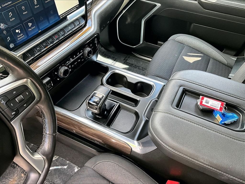 Used 2022 White Chevrolet RST image 20