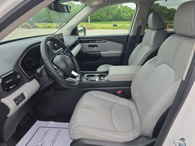 2025 Honda Pilot Touring - Photo 52