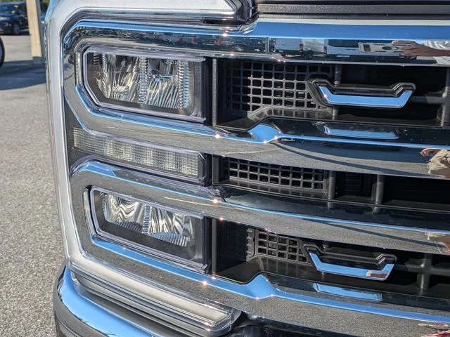 2026 Ford F-350 Super Duty Lariat - Photo 10