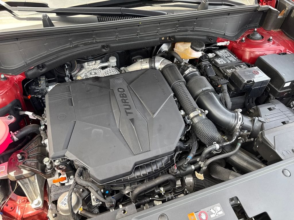 Used 2025 Red Hyundai SEL image 28