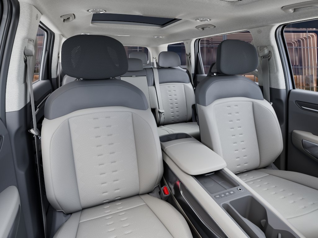 New 2026 Glacial White Pearl Kia Wind image 6