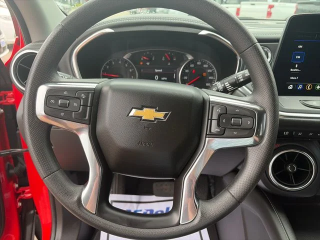 Used 2025 Habanero Chevrolet LT image 19