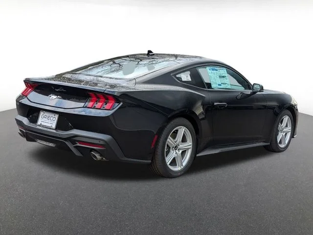2026 Ford Mustang EcoBoost Premium Fastback - Photo 3