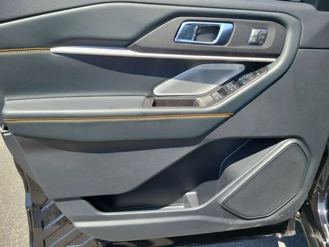 New 2026 Agate Black Metallic Ford Tremor image 21