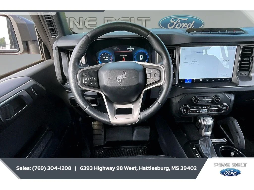 Used 2025 GRAY Ford Badlands image 5