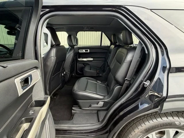 Used 2021 Black Ford Limited image 15