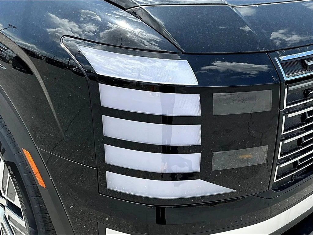 New 2026 Black Hyundai SEL image 34