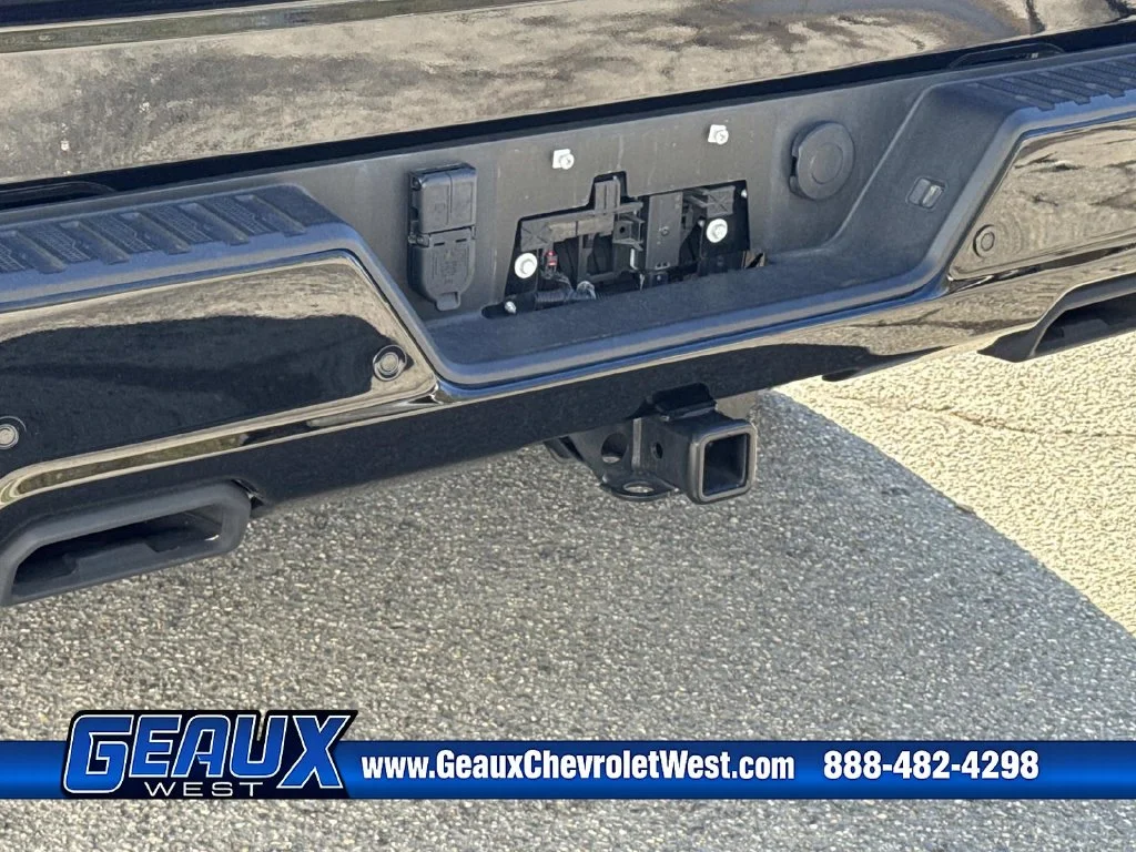 Used 2025 Black Chevrolet High Country image 15