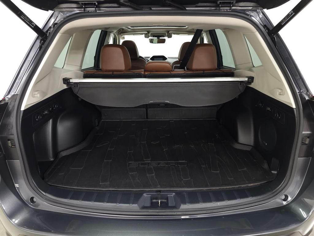 Used 2021 Magnetite Gray Metallic Subaru Touring image 8