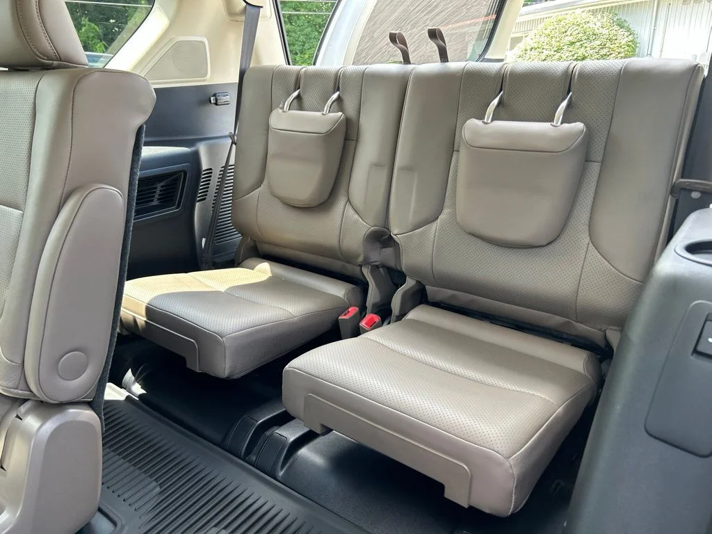 Used 2022 White Lexus 460 Luxury image 29