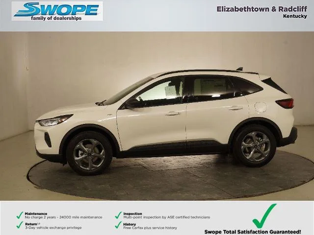 New 2026 Star White Metallic Tri-coat Ford ST-Line image 8